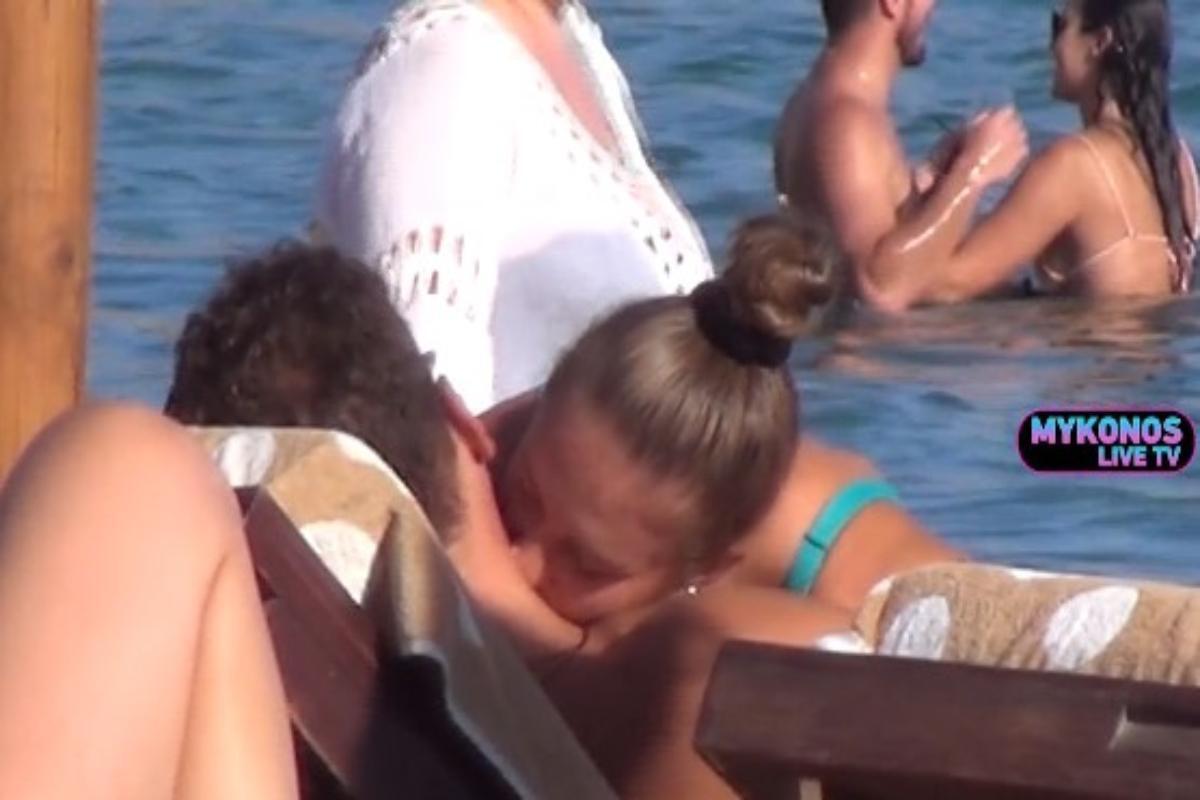 Μύκονος: Δεν σταματιέται η Δαλάκα – Τρέλανε στα φιλιά τον Φιντιρίκο [βίντεο]