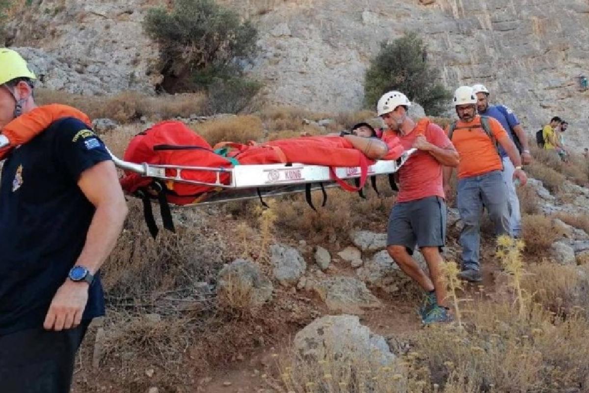 Χανιά: Γιγαντιαία επιχείρηση διάσωσης για κτηνοτρόφο - Υπέστη έμφραγμα στα Λευκά Όρη, απογειώθηκε Super Puma