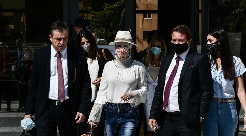 Επίθεση με βιτριόλι: Η πρώτη τηλεοπτική συνέντευξη της Ιωάννας