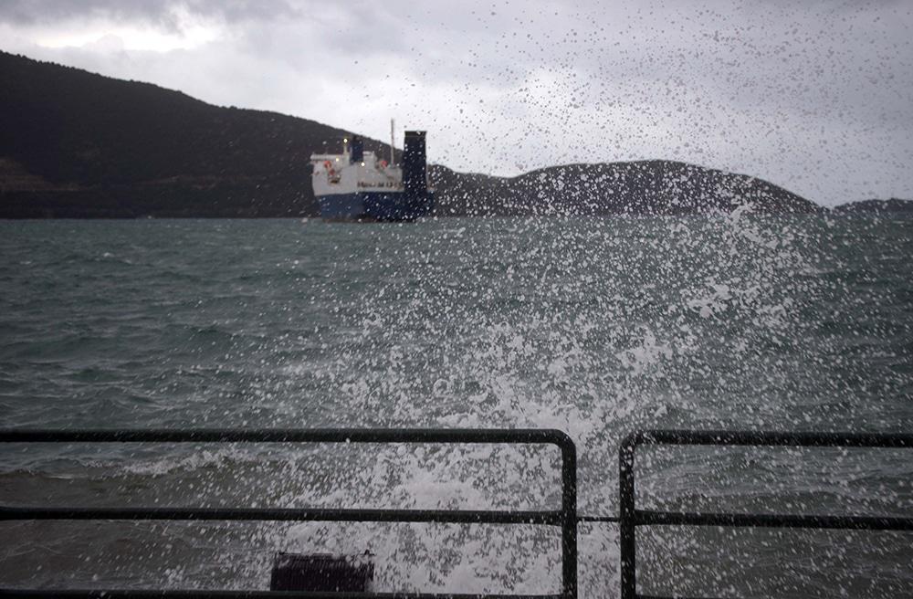 Καιρός: Προβλήματα σε ακτοπλοϊκά δρομολόγια λόγω ισχυρών ανέμων