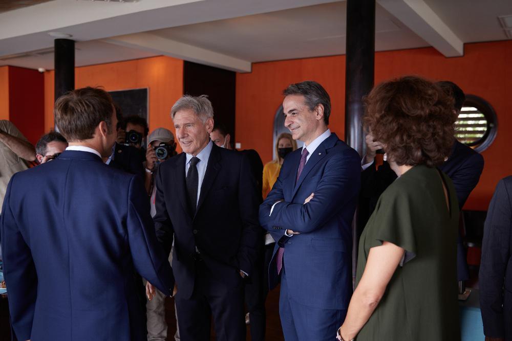Μητσοτάκης: Σε γεύμα με Μακρόν και Χάρισον Φορντ για το περιβάλλον