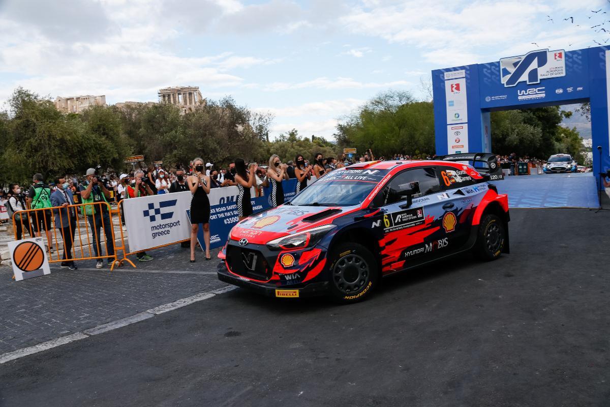 Ράλι Ακρόπολις: Όλα όσα έγιναν στην ειδική στο Σύνταγμα [εικόνες]