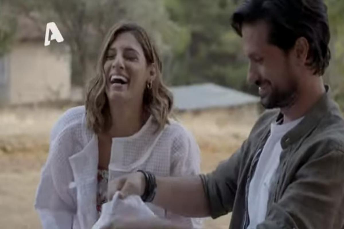 Σασμός: Το επικό σχόλιο από τους πρωταγωνιστές της σειράς για τις «Άγριες Μέλισσες» που δεν πρόσεξε κανείς