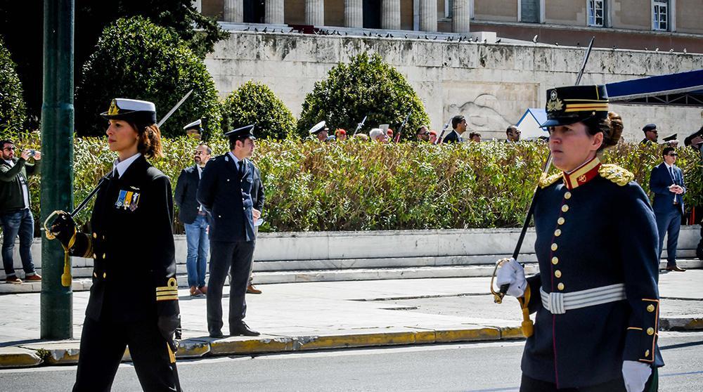 ΣτΕ: Αντισυνταγματικό το πλαφόν ύψους για τις στρατιωτικές σχολές