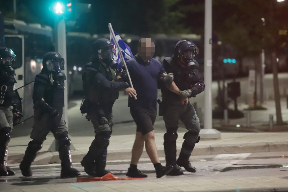 Θεσσαλονίκη: Συλλήψεις μετά τα επεισόδια - Έπεσαν μολότοφ, πέτρες και χημικά