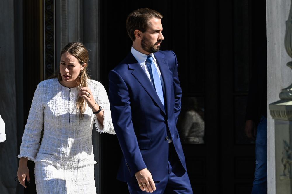 Δείτε live: Ο Φίλιππος Γλύξμπουργκ παντρεύεται την Νίνα Φλορ