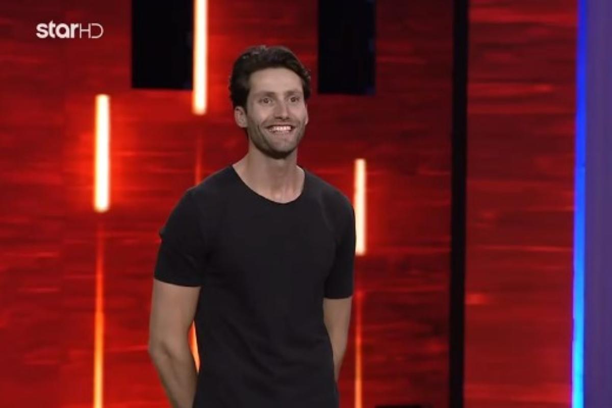 GNTM αποχώρηση: Ο Άγγελος Μπράτης χτυπά το… καμπανάκι – Ενυπωσίασε τους κριτές ο Ηλίας Αικατερινάρης