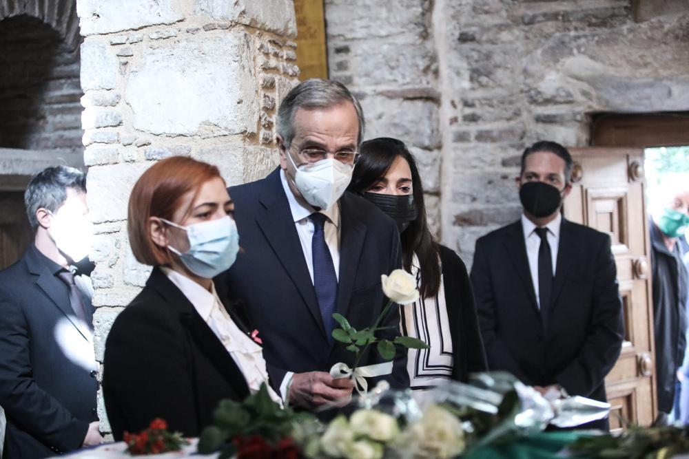 Σαμαράς για Φώφη Γεννηματά: Παράδειγμα συνέπειας και μαχητικότητας