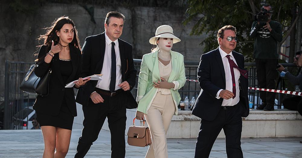 Επίθεση με βιτριόλι: Στο δικαστήριο η Ιωάννα - Οι καταθέσεις μαρτύρων