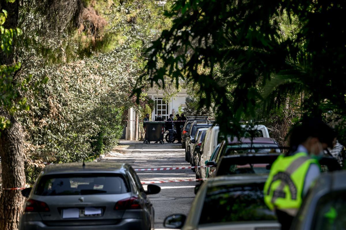 Νέα Ερυθραία: Προφυλακίστηκε και οδηγείται στο ψυχιατρείο Κορυδαλλού ο «σαμουράι»