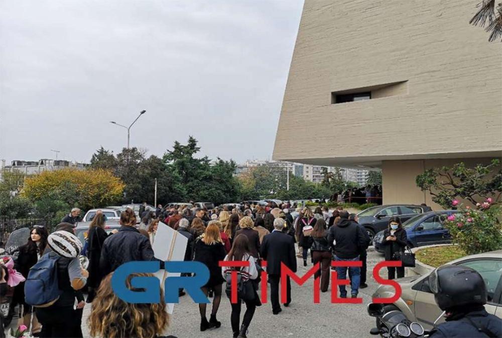 Λήξη συναγερμού στο ΑΠΘ: Φάρσα το τηλεφώνημα για βόμβα [βίντεο]