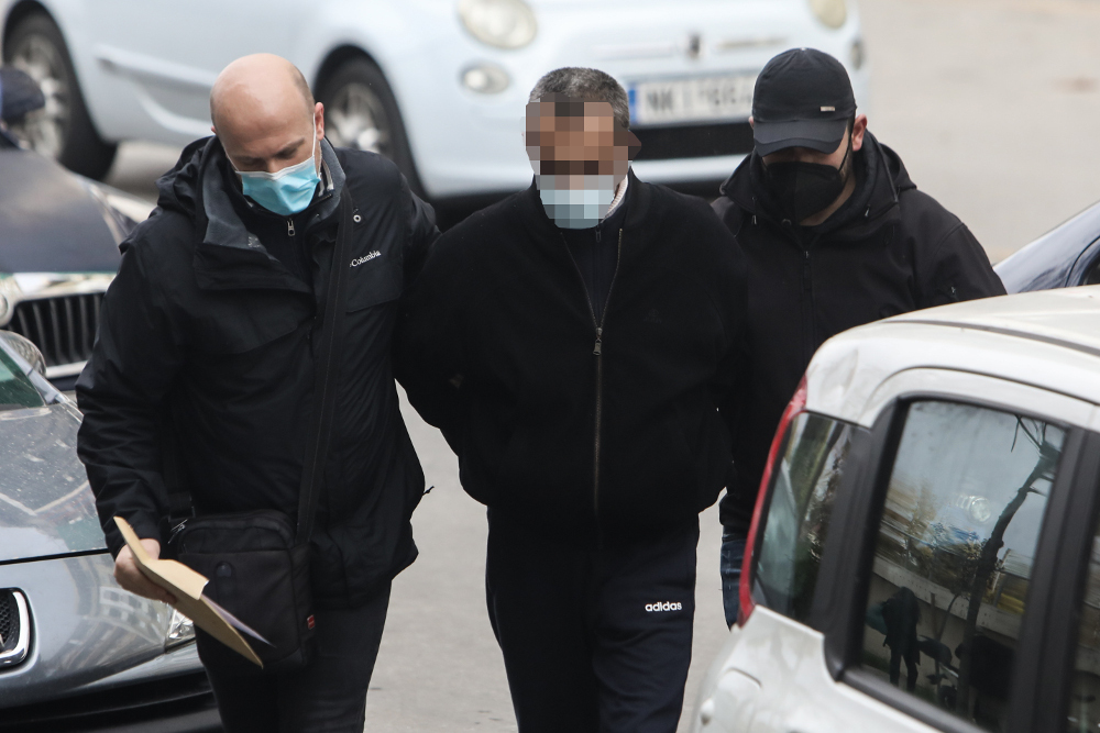 Γυναικοκτονία στη Θεσσαλονίκη: Την κατακρεούργησε με 23 μαχαιριές