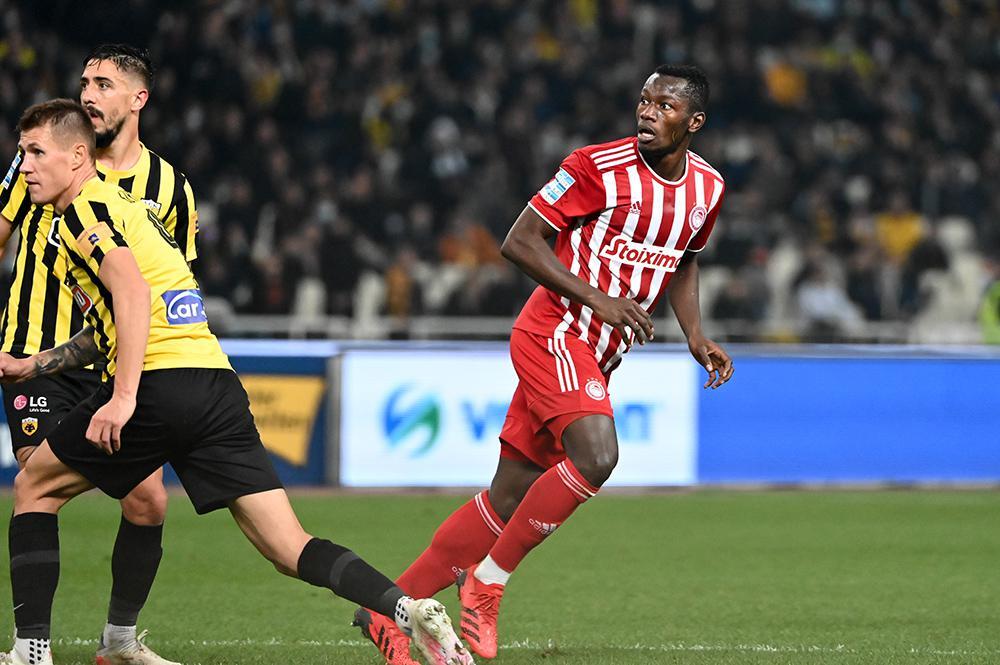 Θρίαμβος του Ολυμπιακού στο ΟΑΚΑ: Νίκησε 3-2 την ΑΕΚ