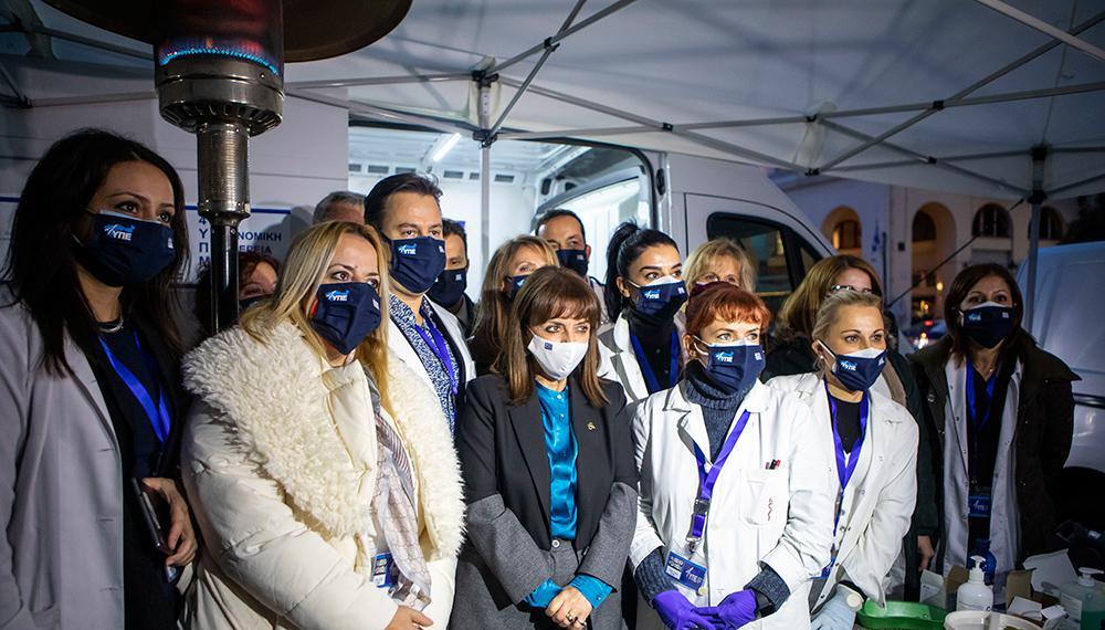 Σακελλαροπούλου: Να απομονώσουμε τον ιό με τον εμβολιασμό και να κερδίσουμε την ελευθερία μας