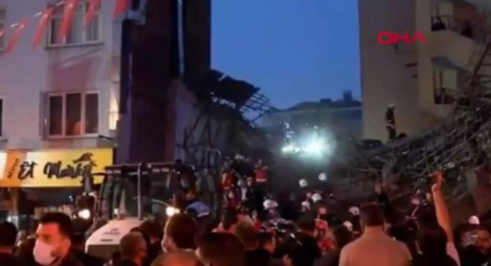 Τουρκία: Κατέρρευσε κτίριο στη Μαλάτια - Δέκα εγκλωβισμένοι [βίντεο]