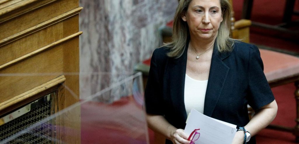 Μαριλίζα Ξενογιαννακοπούλου: «Είμαι συνειδητά στρατευμένη στον ΣΥΡΙΖΑ»
