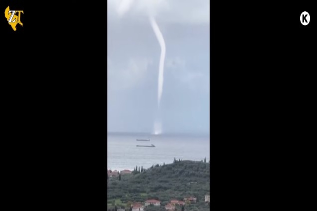 Ζάκυνθος: Τεράστιος υδροστρόβιλος εμφανίστηκε στο κόλπο των Αλυκών – Δείτε εντυπωσιακές εικόνες