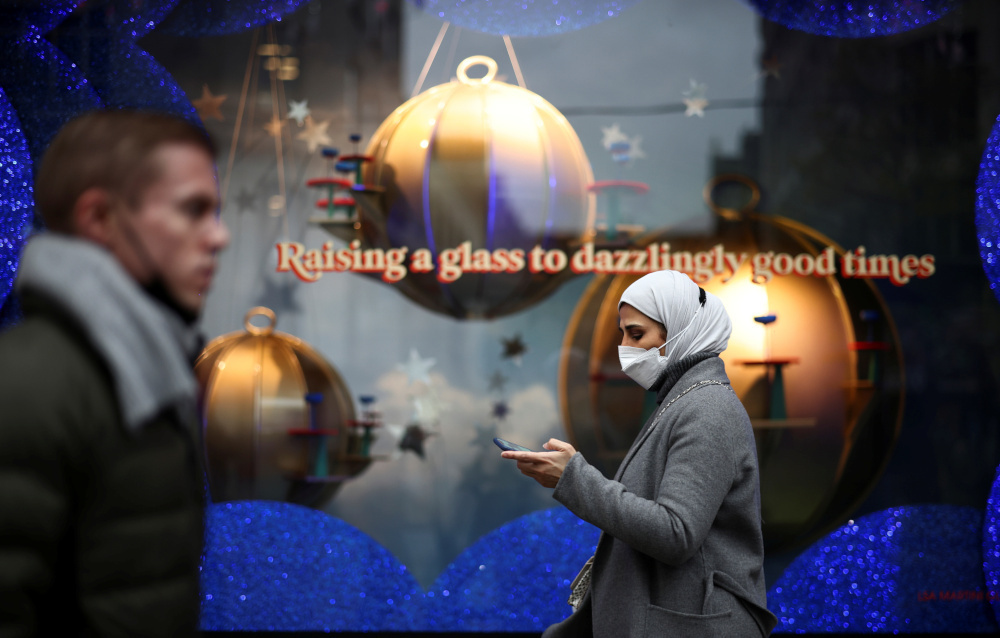 Κορονοϊός – Μετάλλαξη Όμικρον: Ανακοίνωσε νέα μέτρα ο Μπόρις Τζόνσον