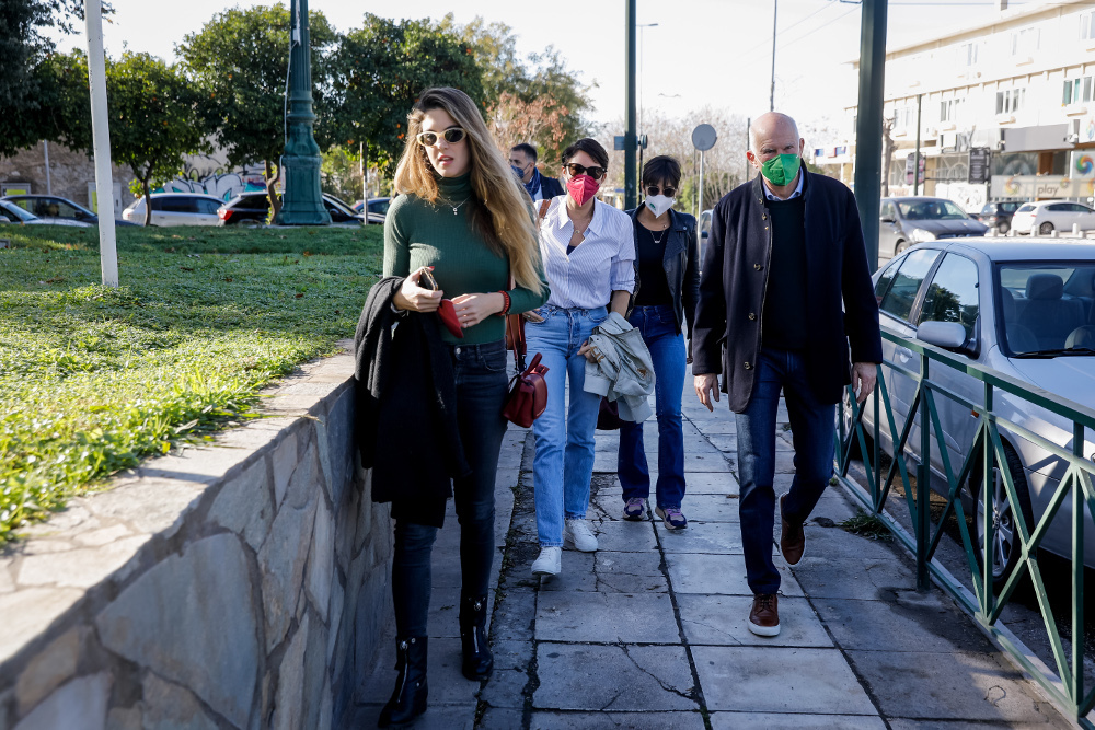 Εκλογές ΚΙΝΑΛ – Παπανδρέου: Σήμερα ανατέλλει ξανά ο πράσινος ήλιος