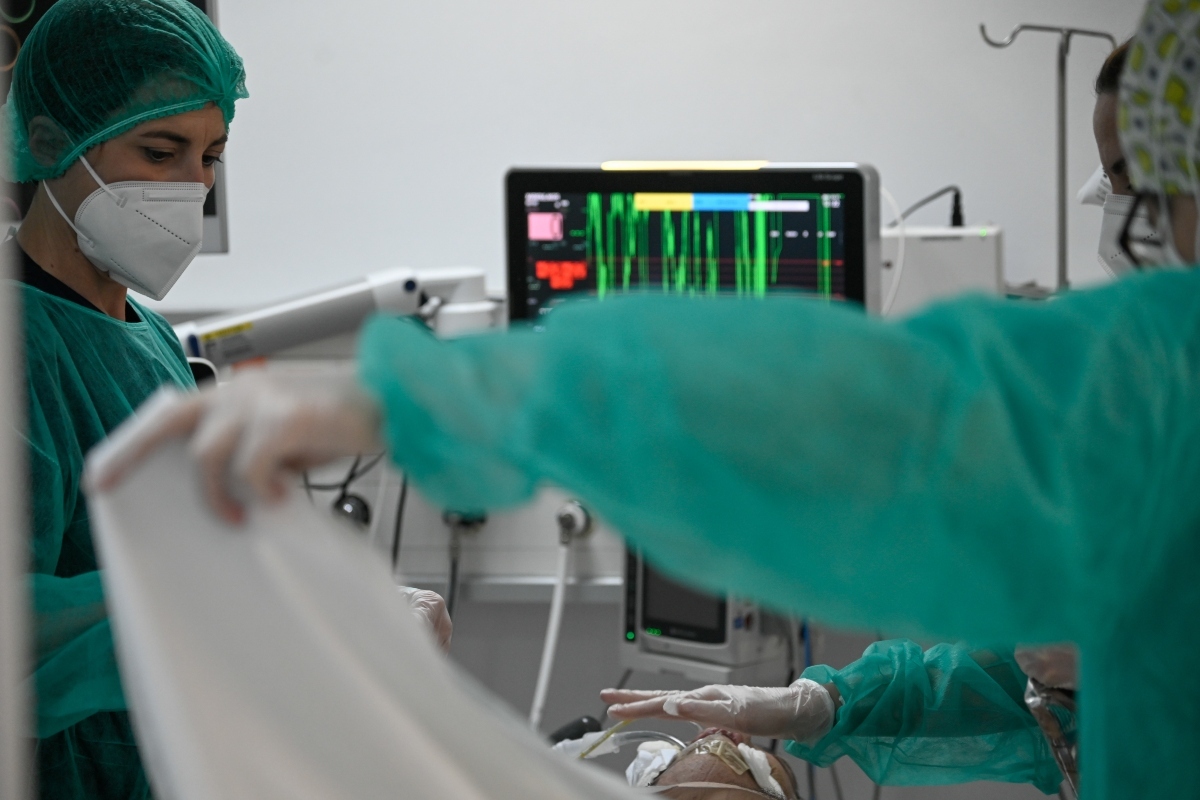 Κοζάνη: Έκκληση γυναίκας 47χρονου ανεμβολίαστου που πέθανε από κορονοϊό - «Ας μη χαθεί άλλος άδικα»