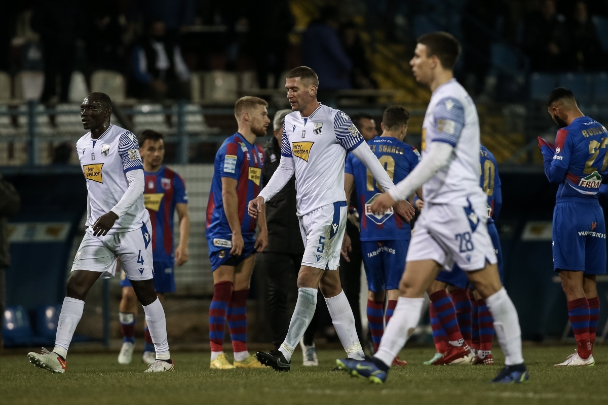 Super League: Αγγλική μοιρασιά στη Λαμία – Έμειναν στο 2-2 Λαμία και Βόλος