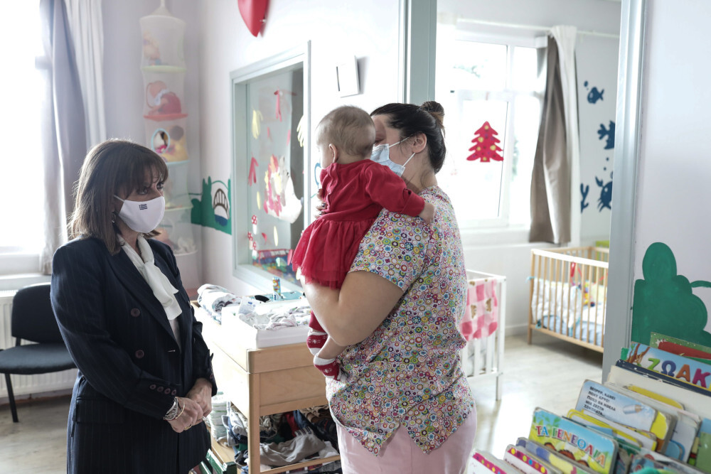 Στα Παιδικά Χωριά SOS της Πεντέλης η Πρόεδρος της Δημορτατίας