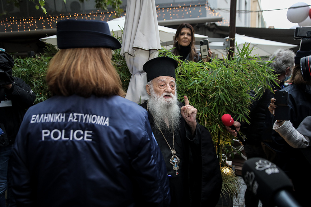 Πάπας Φραγκίσκος: Αναστάτωση στην Αρχιεπισκοπή - Επεισόδιο με ιερέα