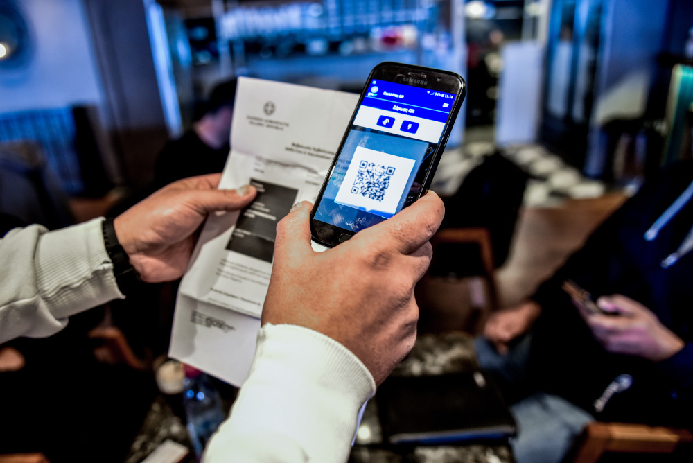 Πιστοποιητικό εμβολιασμού: Τι αλλάζει από Δευτέρα για τους άνω των 60 - Πότε θα «πέφτει» πρόστιμο Πιστοποιητικό νόσησης πιστοποιητικά εμβολιασμού πιστοποιητικό εμβολιασμού