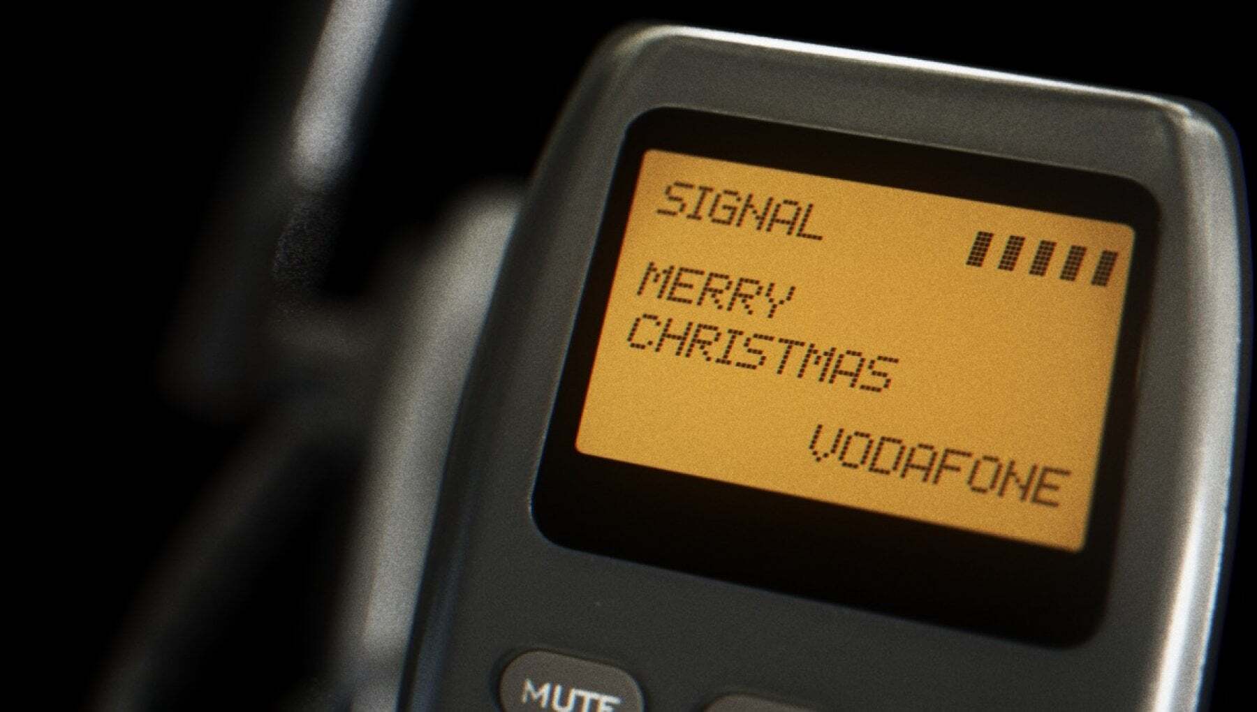 Από το πρώτο «Merry Christmas» του 1992 στα 25 και άνω δισ. SMS σήμερα
