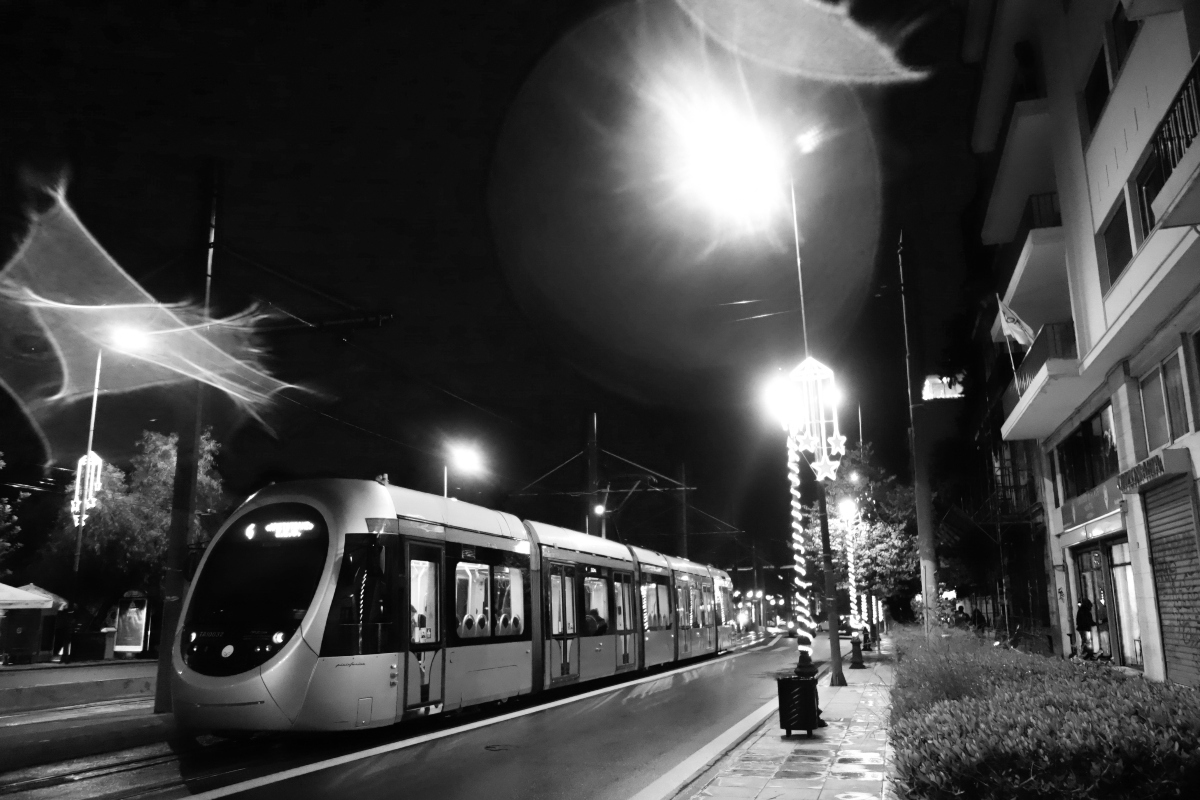 Τραμ: Φτάνει στον Πειραιά από την Τετάρτη 8 Δεκεμβρίου – Οι αλλαγές στα δρομολόγια