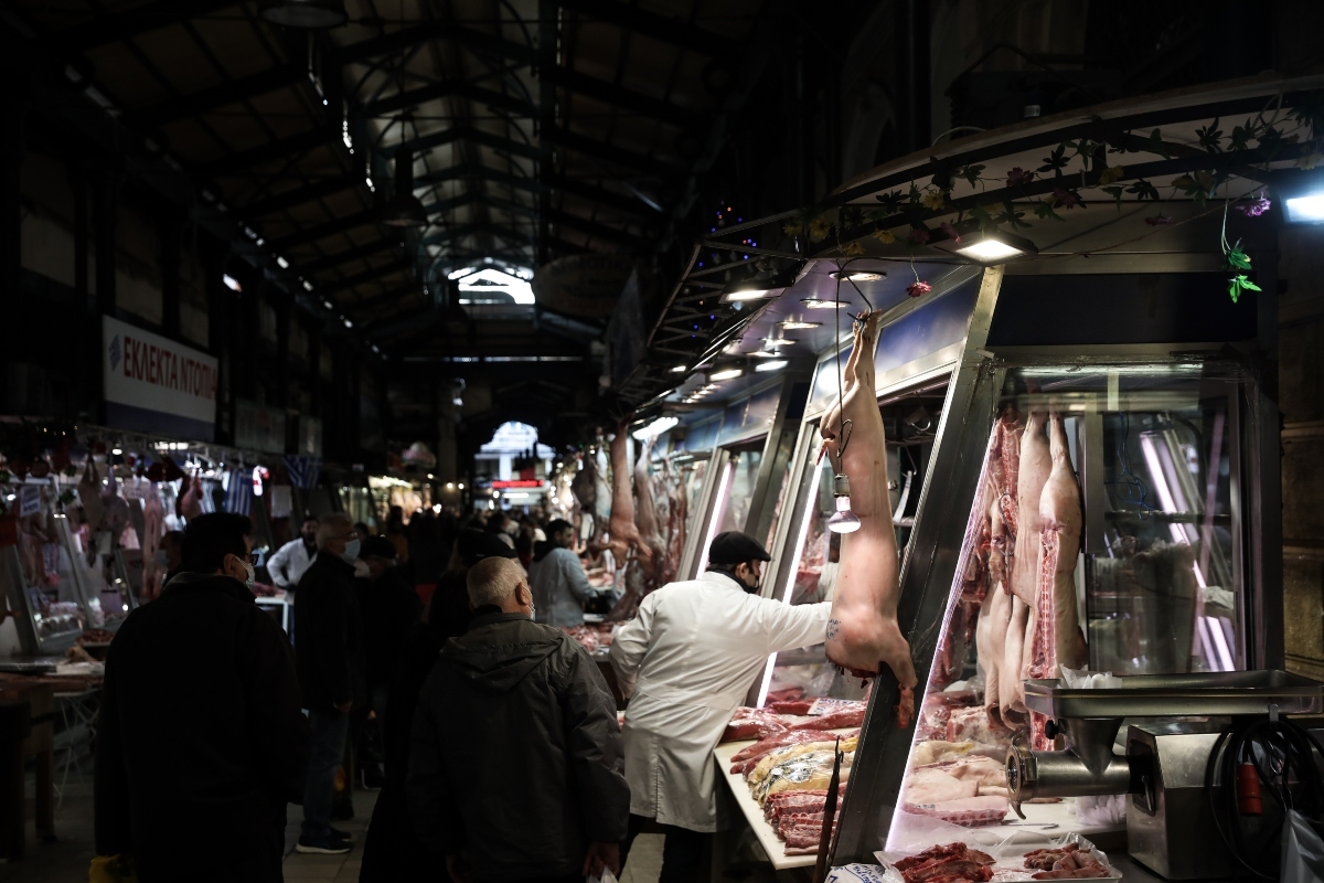 «Φωτιά» οι τιμές σε αρνιά και κατσίκια - Που θα φτάσει