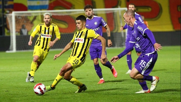 Άρης Χερμάν Μπούργος