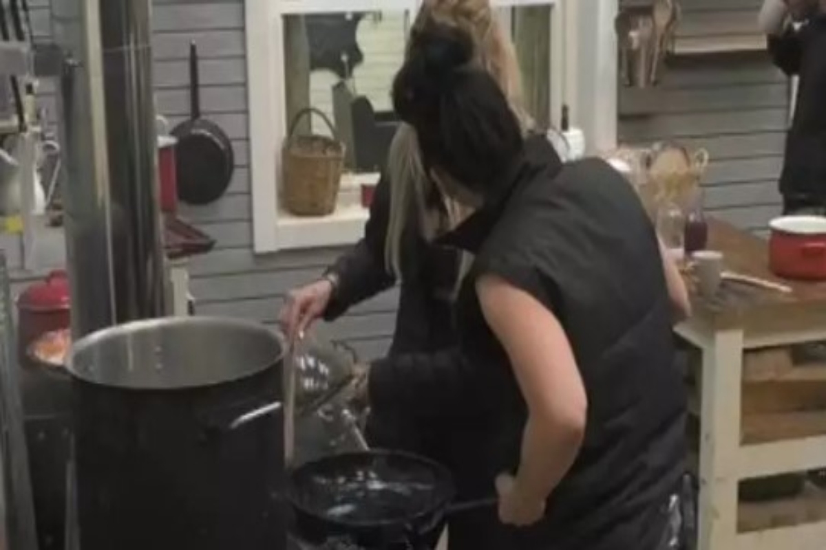 Η Φάρμα: Η ερώτηση που άφησε «κάγκελο» την Αγγελική Ηλιάδη – Δείτε πως αντέδρασε