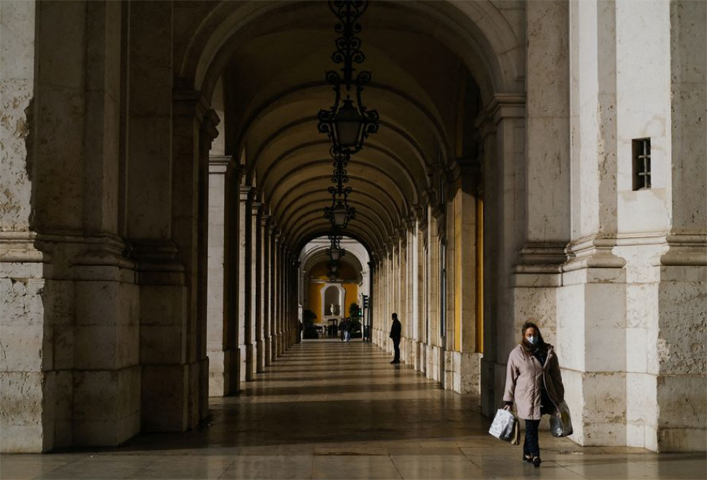 Στη δίνη του κορονοϊού ο πλανήτης - Αύξηση κρουσμάτων, τα στοιχεία