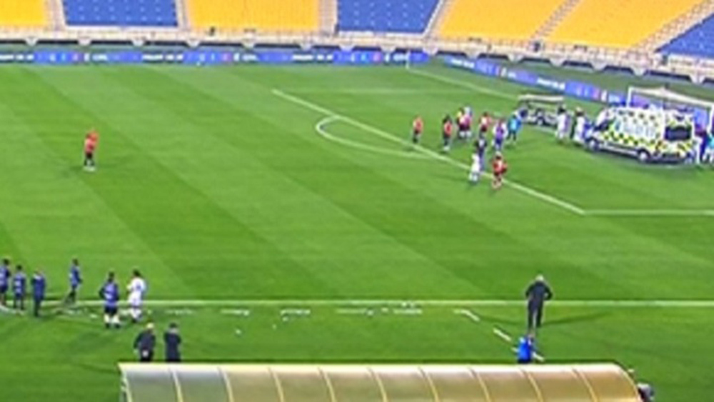 Κουλιμπαλί: Κατέρρευσε στο γήπεδο ο πρώην παίκτης του Παναθηναϊκού