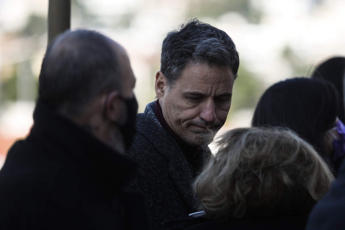 Γρηγόρης Πετράκος: Νέο παραλήρημα στο facebook – «Να είστε υπάκουα παιδιά, όλα τα’ άλλα φτιάχνουν»