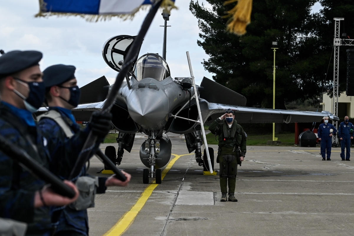 Rafale: Στη «φωλιά» της 114 Πτέρυγας Μάχης στην Τανάγρα τα νέα μαχητικά – Εντυπωσιακές εικόνες από την τελετή υποδοχής