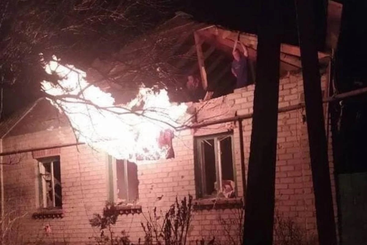 Ουκρανία: Νέοι βομβαρδισμοί στο Ντονμπάς- Σε έκτακτη τηλεδιάσκεψη ηγετών καλεί ο Μπάιντεν