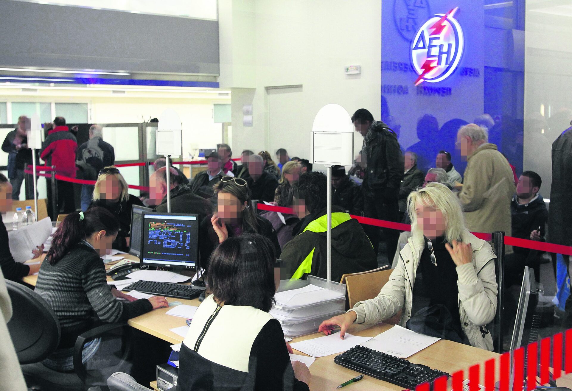 Ακρίβεια: Η θέρμανση τους άλλαξε τα… φώτα – Παραδείγματα που κόβουν την ανάσα