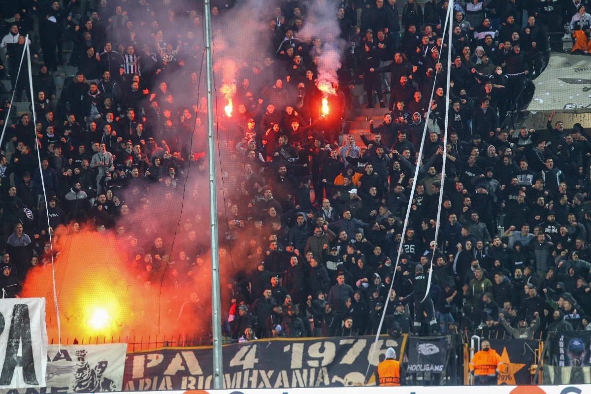 ΠΑΟΚ: Σοκαριστικό πανό στις κερκίδες της Τούμπας – «Βράζουν» οι οπαδοί του «Δικεφάλου του Βορρά» στα social media