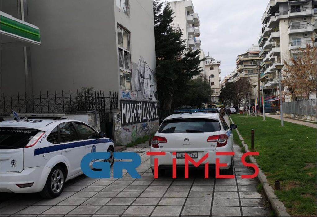 Τραγωδία στη Θεσσαλονίκη: 45χρονη έκανε «βουτιά» θανάτου από τον πέμπτο όροφο [βίντεο]