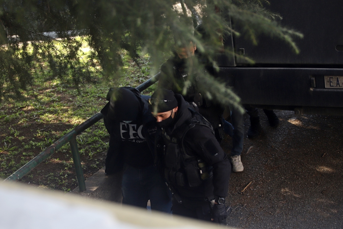 Δολοφονία Άλκη: Θέμα ωρών η παράδοση του 20χρονου Αλβανού - Καταθέτουν στην ανακρίτρια 3 κατηγορούμενοι, πότε απολογείται ο «Αθηναίος»