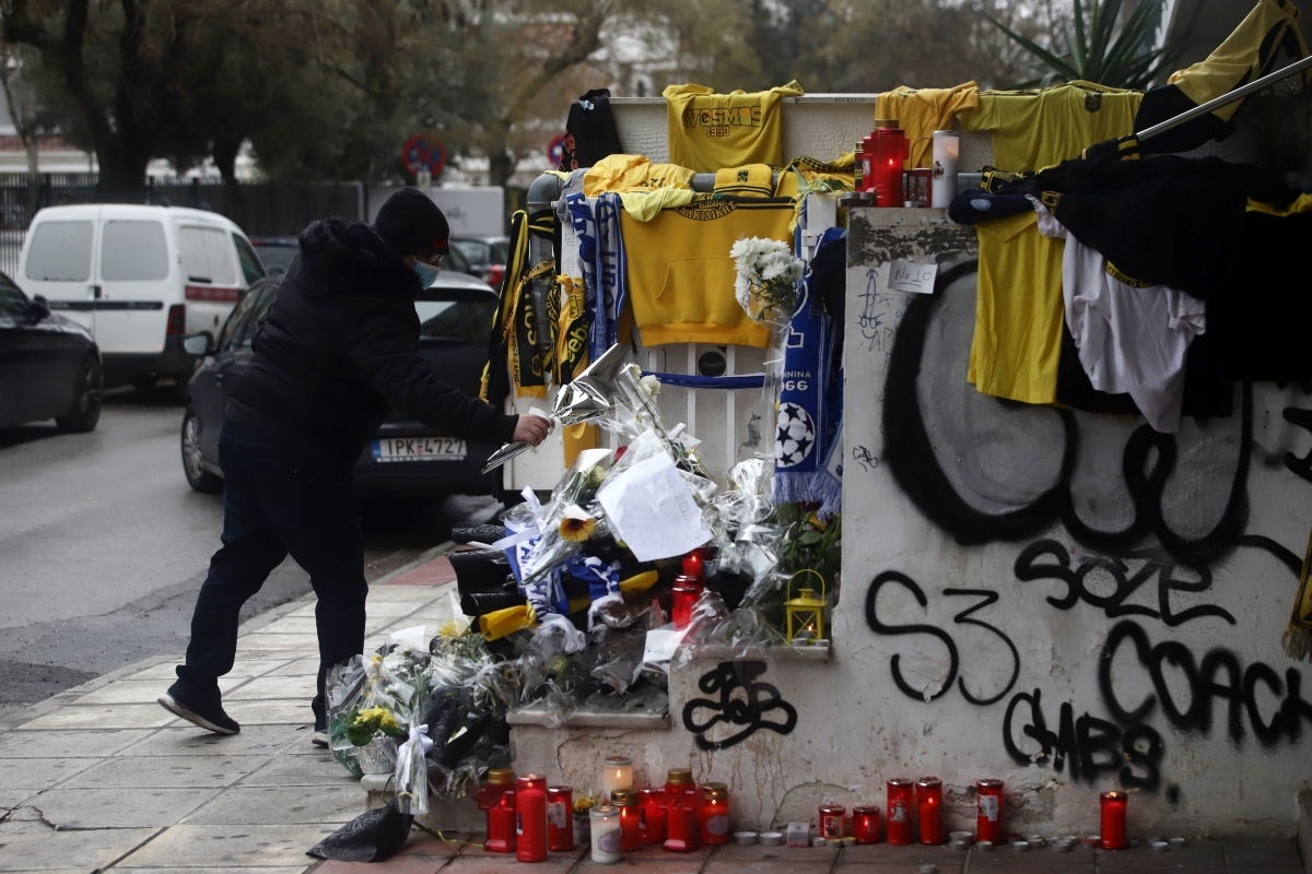 Δολοφονία Άλκη: Ραγίζει καρδιές ο θείος του 19χρονου, «Να μη το ζήσει καμία οικογένεια» - Οι τελευταίες κουβέντες του 19χρονου στη μητέρα του [βίντεο]