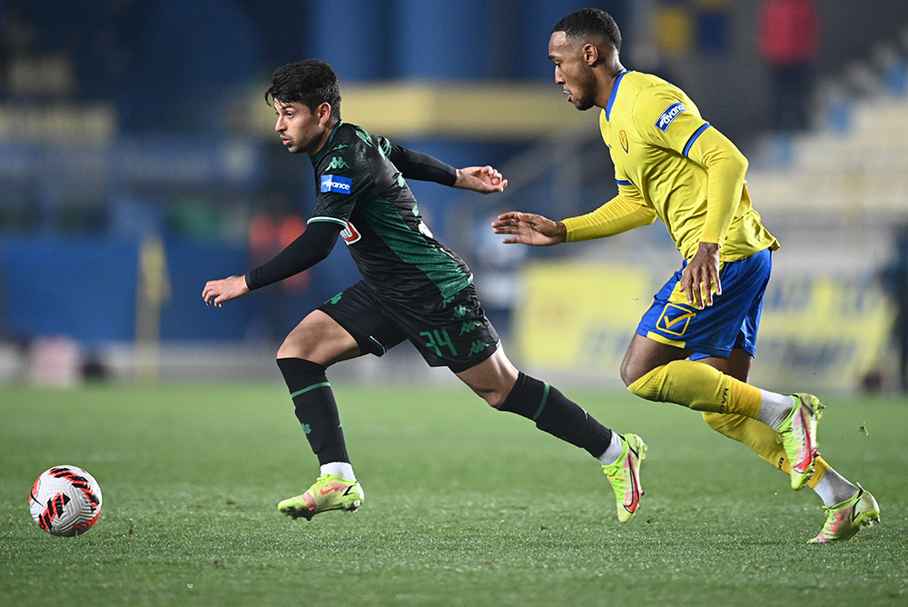 Σούπερ Λιγκ: Ο Μεντόζα έκοψε τη... φόρα του Παναθηναϊκού