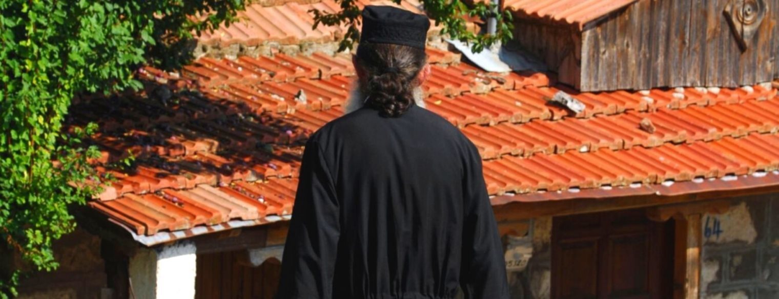 Οσοι πιστοί…