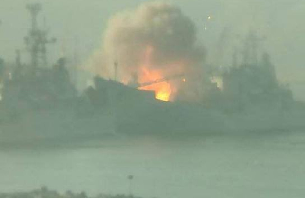 Πόλεμος στην Ουκρανία: Εντυπωσιακό χτύπημα των Ουκρανών σε ρωσικό αποβατικό πλοίο