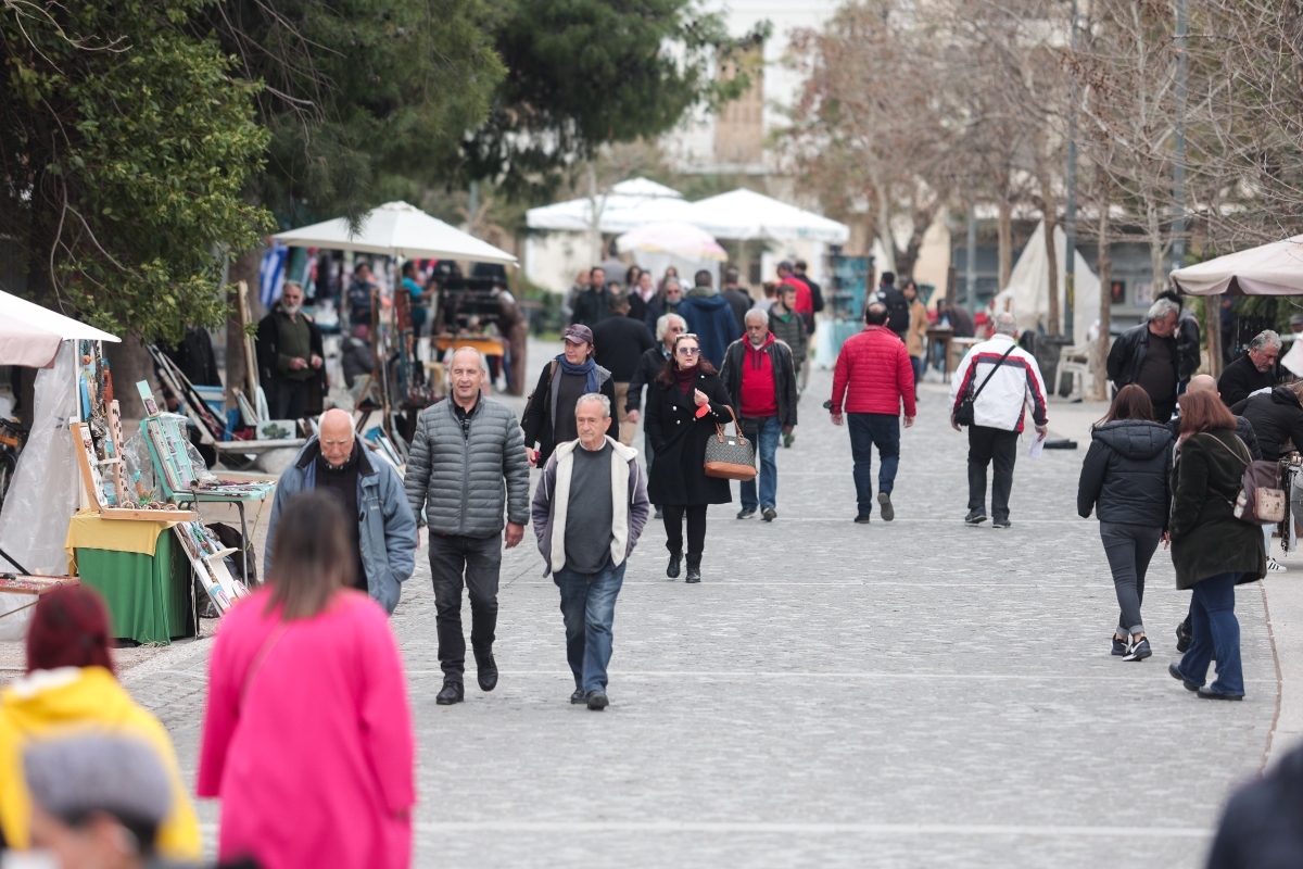Κορονοϊός 04/5: 3.373 κρούσματα στην Αττική, 740 στη Θεσσαλονίκη – Ο χάρτης της διασποράς