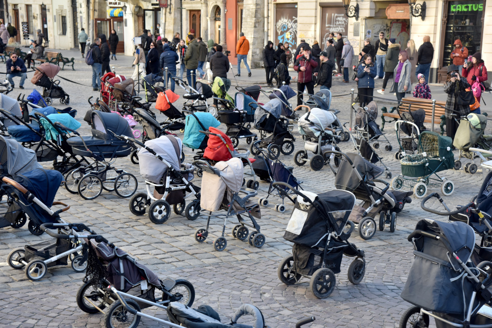 Ουκρανία καροτσάκια Λβιβ