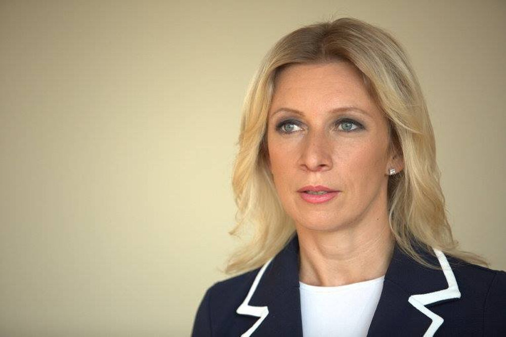 γέφυρα δημοσιογράφος Μακρόν Ζαχάροβα απέλαση 12 διπλωματών σεισμός Τέμπη