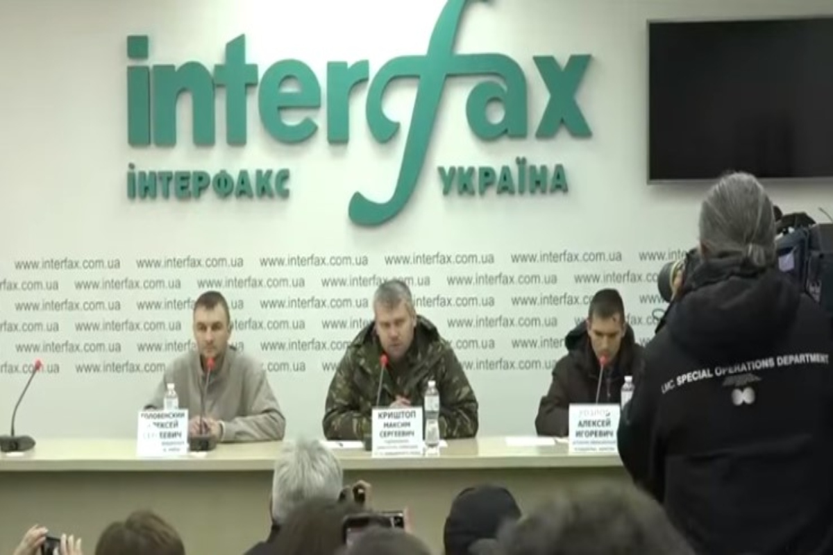 Πόλεμος στην Ουκρανία: Αιχμάλωτοι Ρώσοι πιλότοι δηλώνουν μετανιωμένοι – «Λυπούμαστε, δεν ξέραμε ότι θα ακολουθήσουμε εγκληματικές εντολές» [βίντεο]